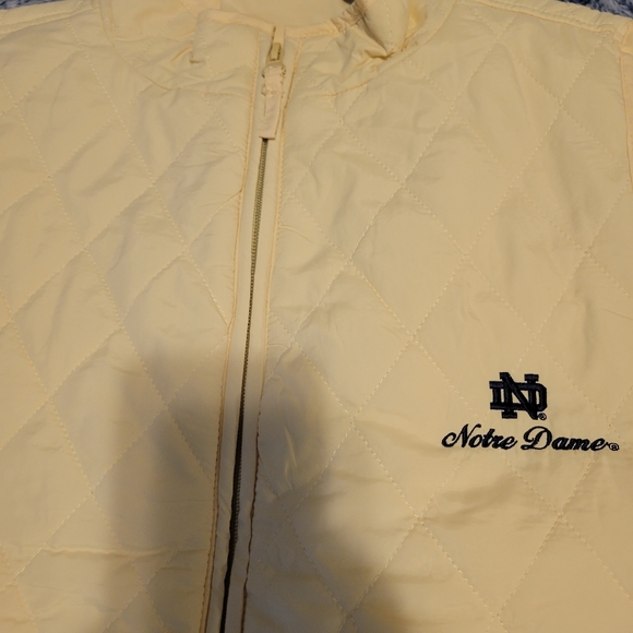 Notre Dame womens quilted vest size small - Picture 3 of 7